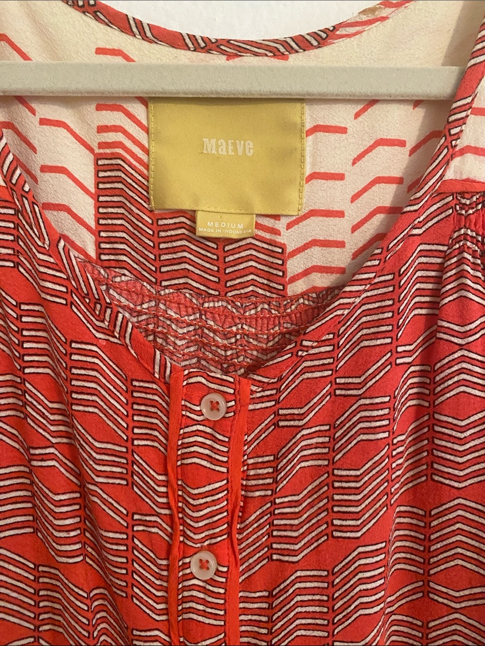 Maeve Coral & White Geometric Button-Front Women's Shirt